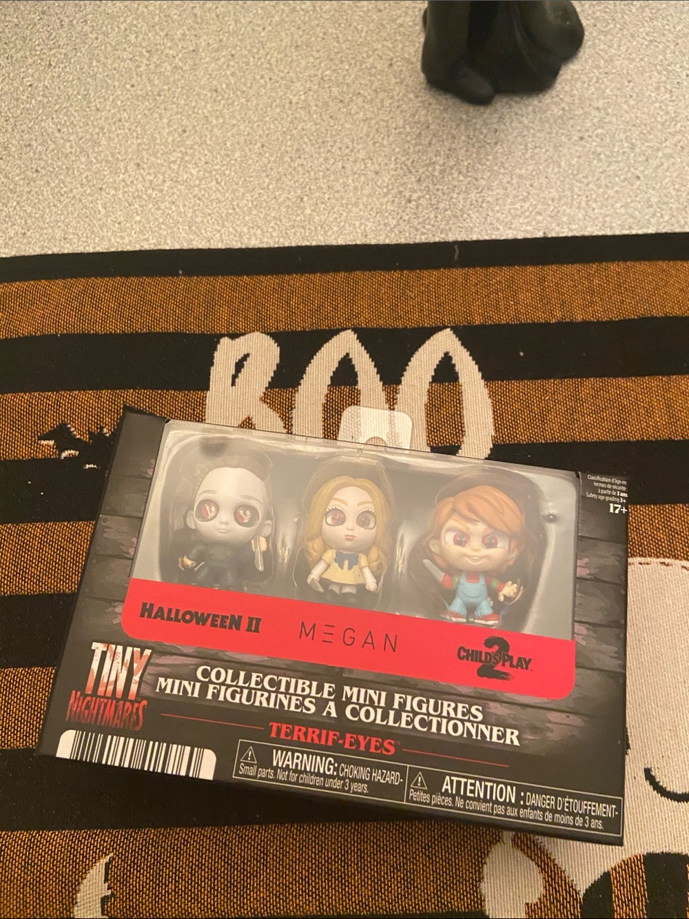 Meghan LA Halloween II Collectible Mini Figures – Black, Red, Yellow, Blue